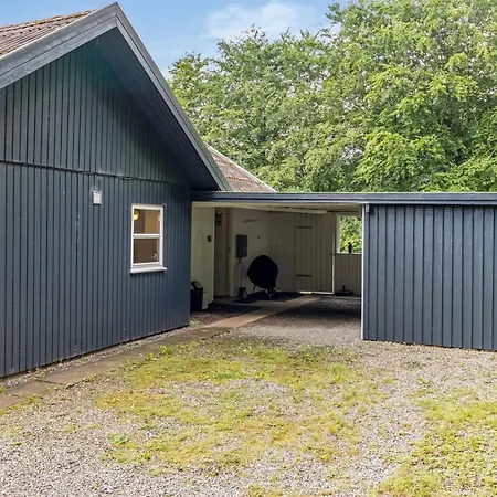 Matias - 30km From The Sea By Interhome Semesterbostad *